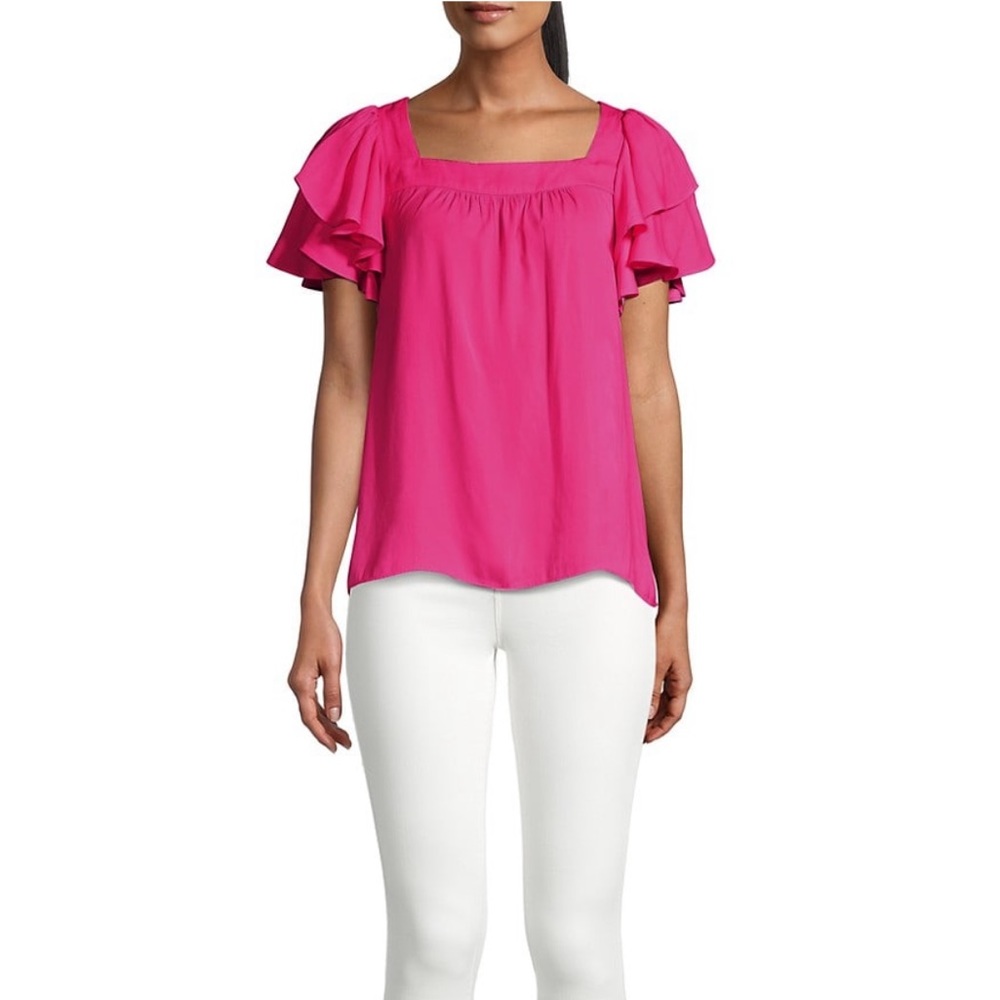 Beautiful EUC Lilly Pulitzer Devina flounce top in Plumeria Pink size L